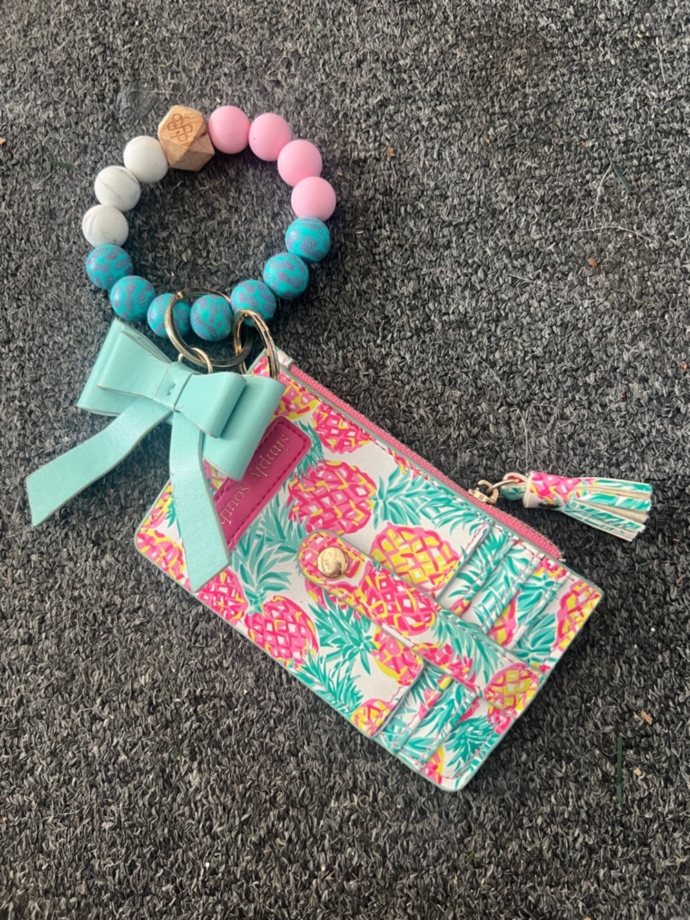 SIMPLY SOUTHERN bead bangle wallet in pineapple